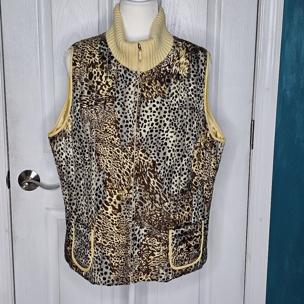 Vintage Carlisle Leopard Print Sleeveless Vest